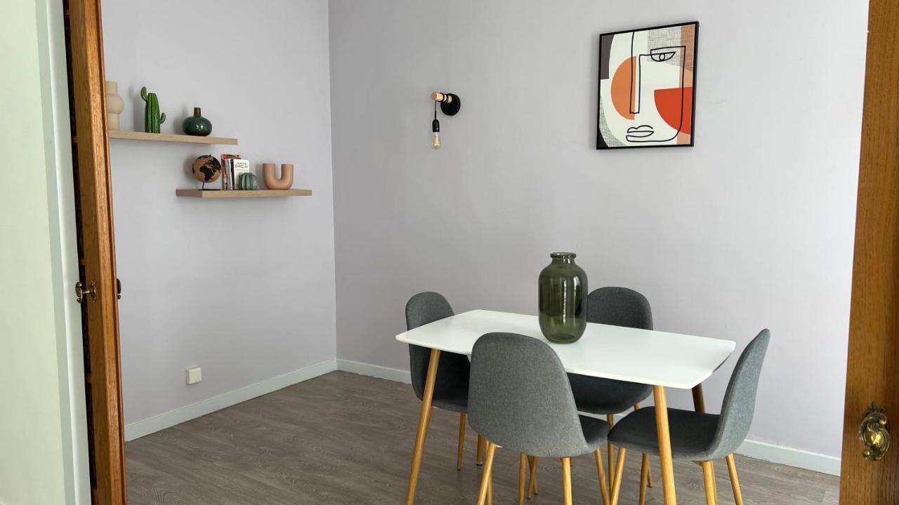 Appartement T4 70M2 - Meuble - Centre Ville - Proche Thermes Lons-le-Saunier Ngoại thất bức ảnh