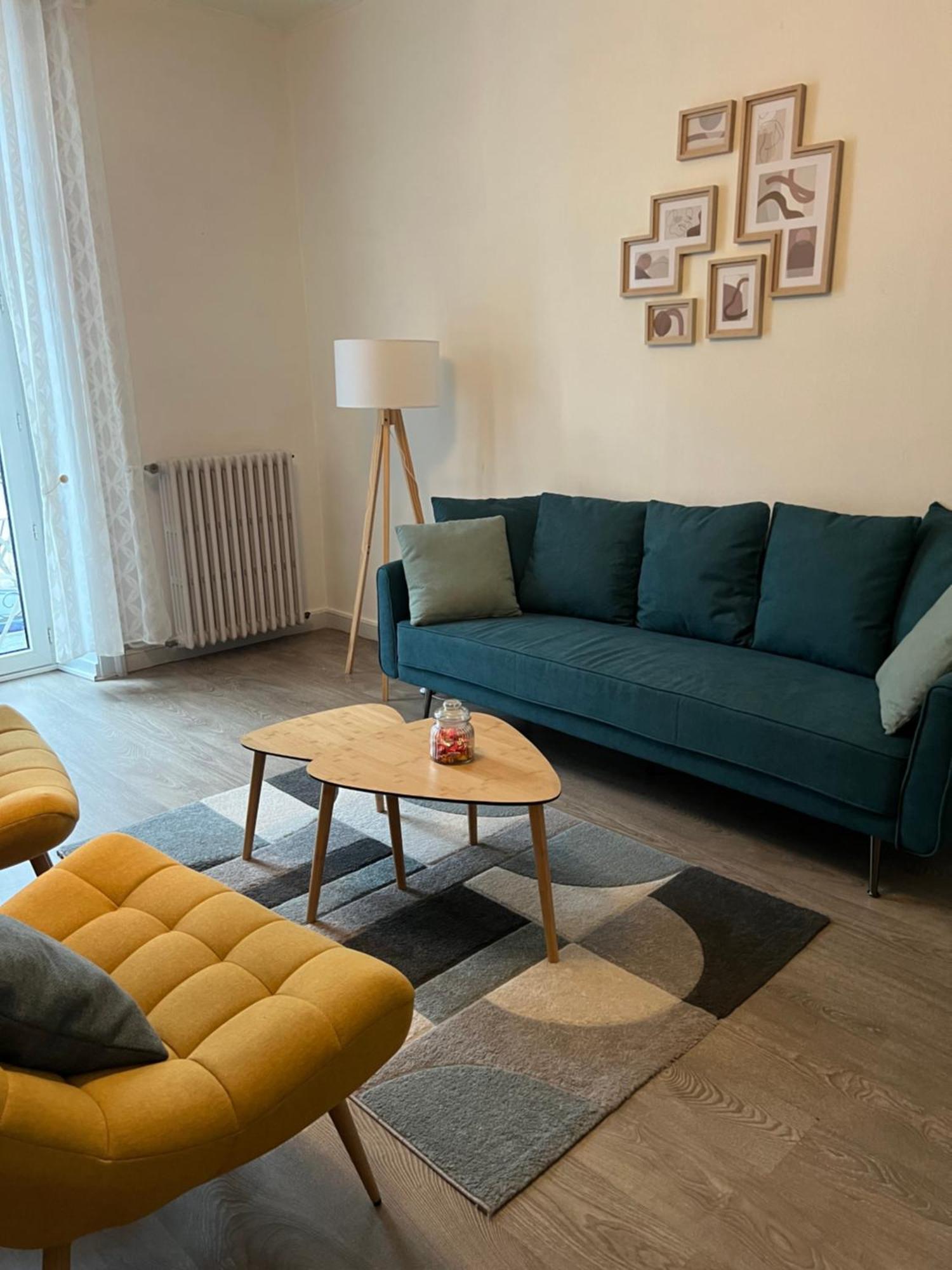 Appartement T4 70M2 - Meuble - Centre Ville - Proche Thermes Lons-le-Saunier Ngoại thất bức ảnh